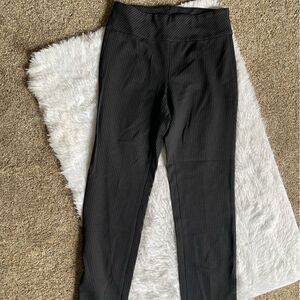 Donna Degnan Pull On Pants Checkered Black Straight Elastic Waist Women’s Size 6